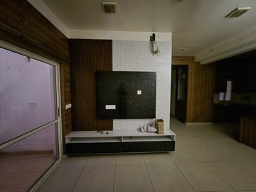 Furnished Amenities in 2 BHK Apartment at KW Srishti, Raj Nagar Extension – for Rent