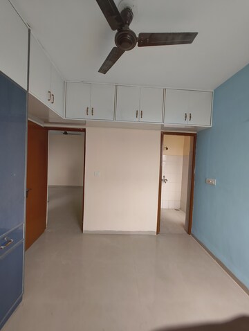 Room in 1 BHK Apartment at Adani Aangan, Sector 89a – for Rent