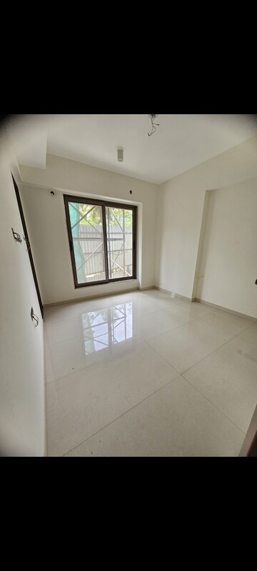 Room in 1 BHK Apartment at Kannamwar Nagar – for Sale