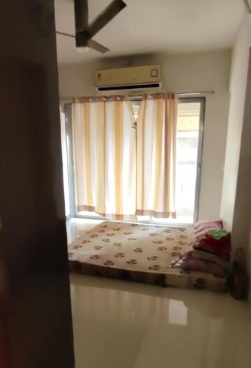 Bedroom in 2 BHK Apartment at Shreenathji Odina, Chembur – for Rent
