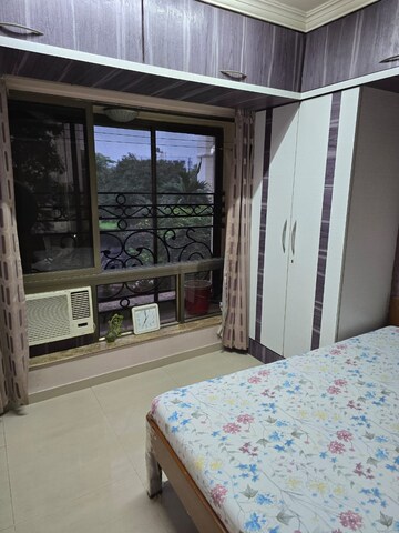 Room in 2 BHK Apartment at Raheja Acropolis, Deonar – for Rent