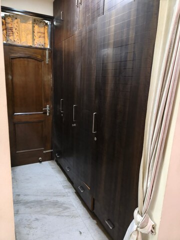 Building Lobby in 2 BHK Apartment at Gaur City 2 - 14th Avenue, Sector 16c Greater Noida – for Rent