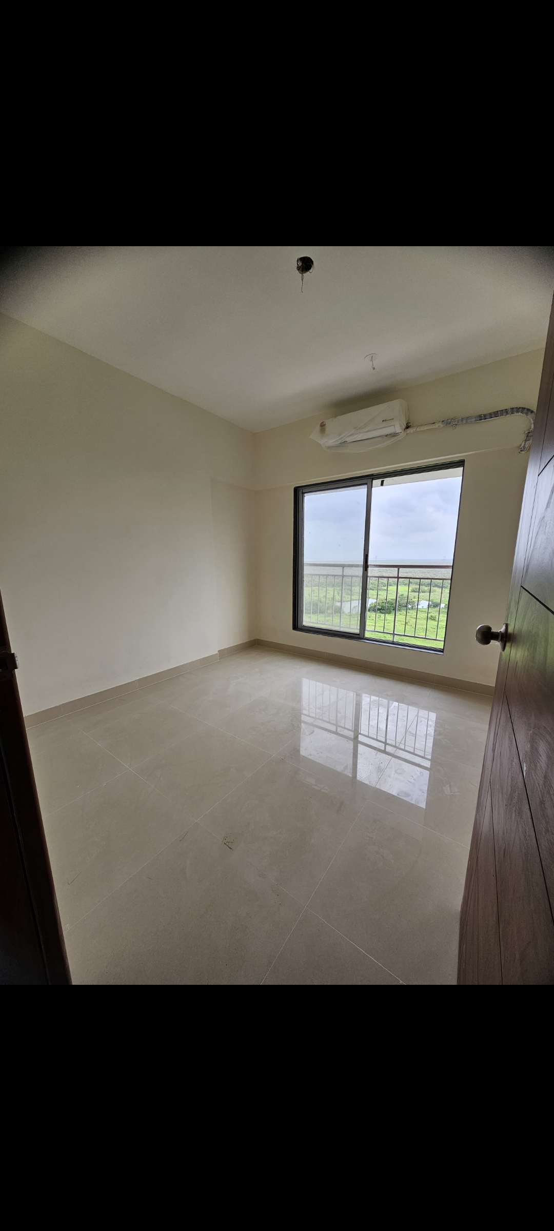 1 BHK 339 Sq.Ft. Apartment in Haware Amara