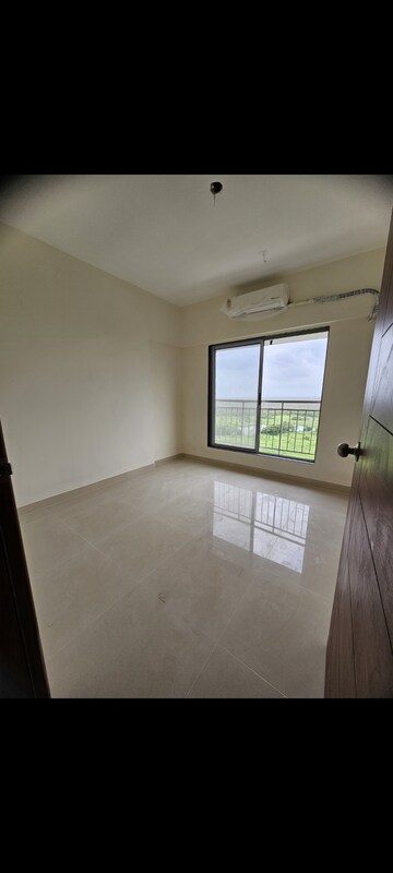 1 BHK Apartment For Rent in Haware Amara, Vikhroli East