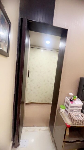 Furnished Amenities in 3.5 BHK Apartment at Paras Seasons, Sector 168 – for Rent