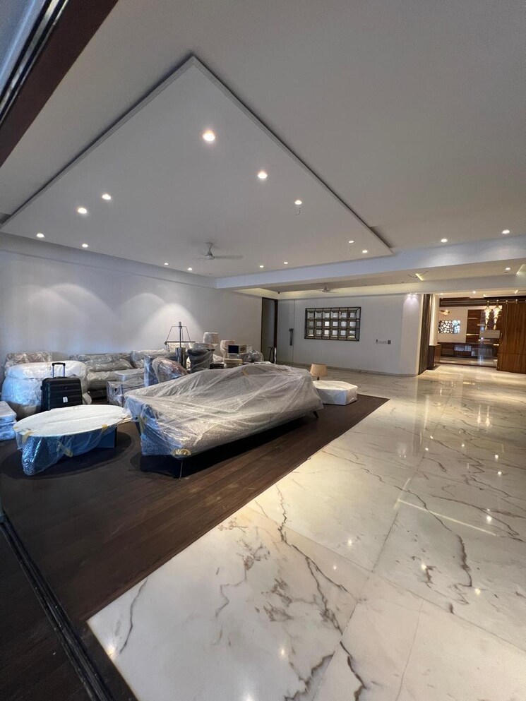 Room, satra-signature 4 Bedroom 3700 Sq.Ft. Apartment In Vile Parle West Mumbai 9034046