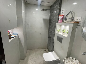 Bathroom in 2 BHK Apartment at Supertech Cape Town, Sector 74 – for Rent