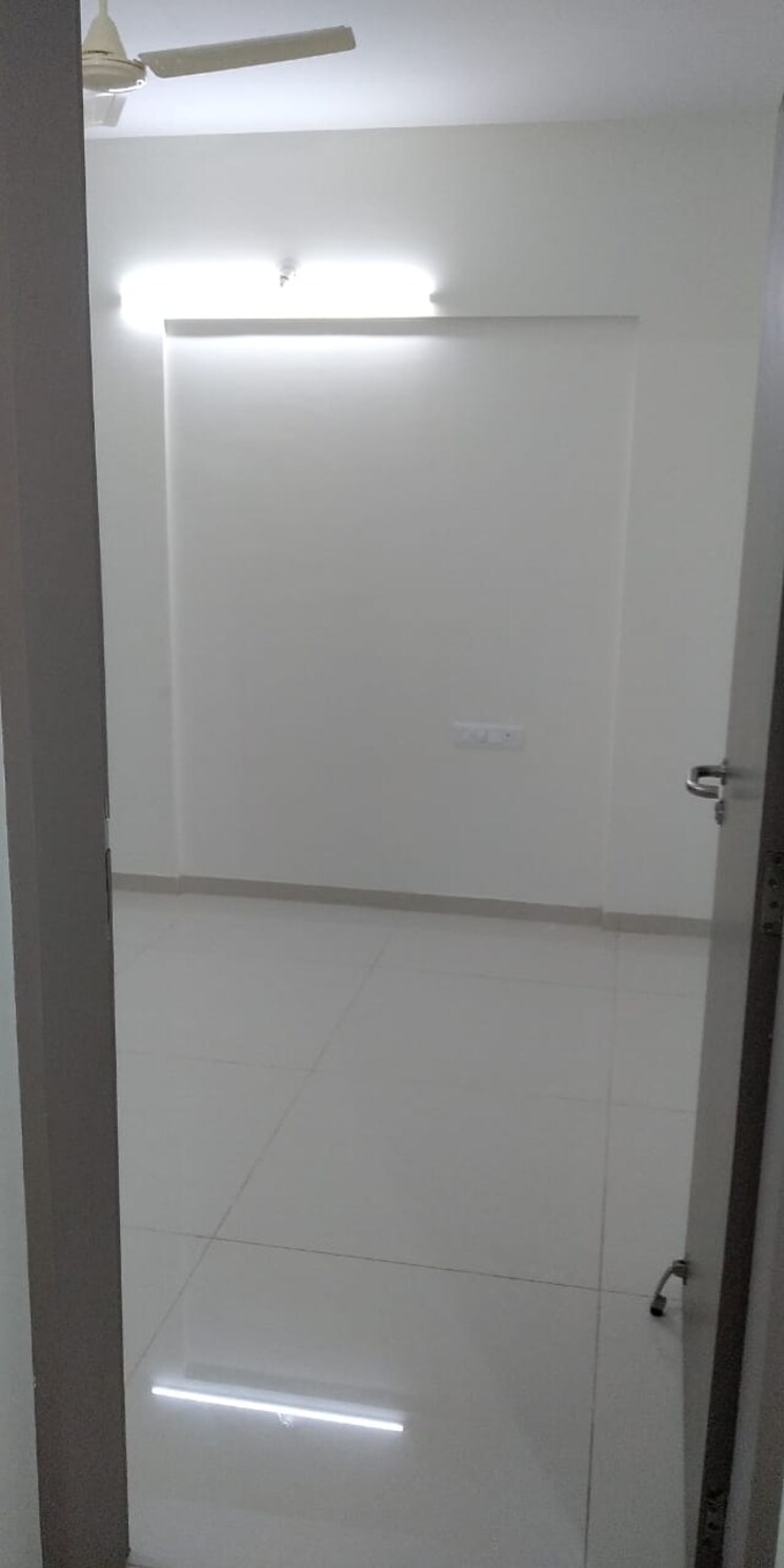 Room, paranjape-trident-towers 1 Bedroom 445 Sq.Ft. Apartment In Wakad Pune 9034062