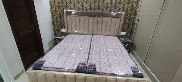 Bedroom, hlp-palmillas 3 Bedroom 1450 Sq.Ft. Apartment In Vip Road Zirakpur 9034079