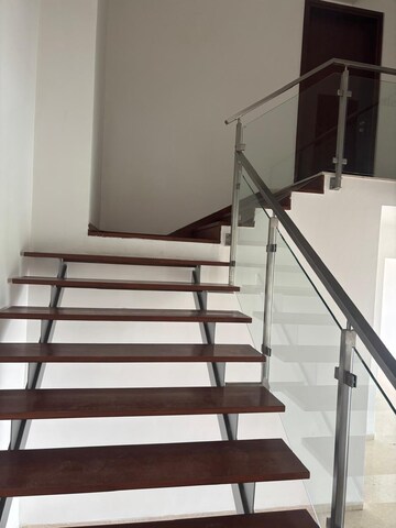 Staircase in 3 BHK Apartment at Pramuk MM Meridian, Jayanagar – for Sale