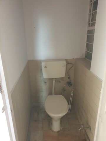 Bathroom in 3 BHK Independent House at Sector 16 – for Rent