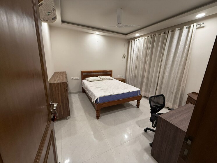 Bedroom, vasant kunj 3 Bedroom 1500 Sq.Ft. Builder Floor In Vasant Kunj Delhi 9034163