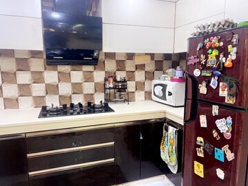Team Area in 3.5 BHK Apartment at Paras Seasons, Sector 168 – for Rent