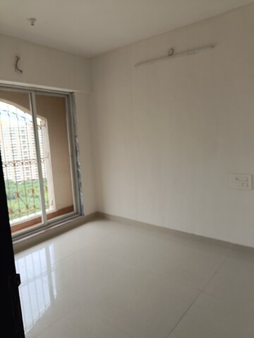 Room in 2 BHK Apartment at Tharwani Meghna Montana, Ambernath West – for Rent