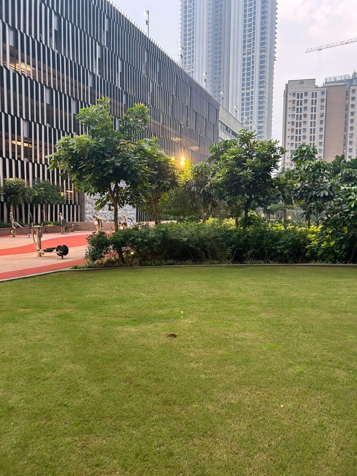 3 BHK + Pooja Room Apartment For Sale in Lodha The World Towers World One Tier 2