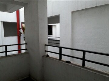 Staircase in 2 BHK Apartment at Akshay Floria, Anand Nagar – for Rent