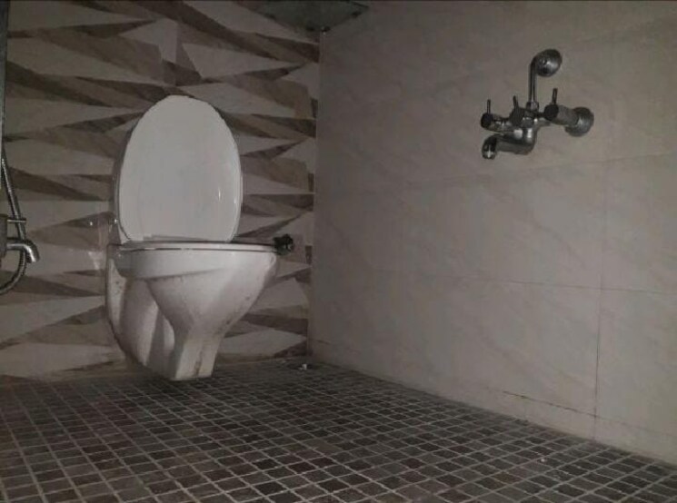 Bathroom, akshay-floria 2 Bedroom 1110 Sq.Ft. Apartment In Anand Nagar Pune 9034225