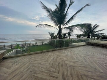 4 BHK Villa – Garden View at Mittal Ruia Park, Juhu - for Sale