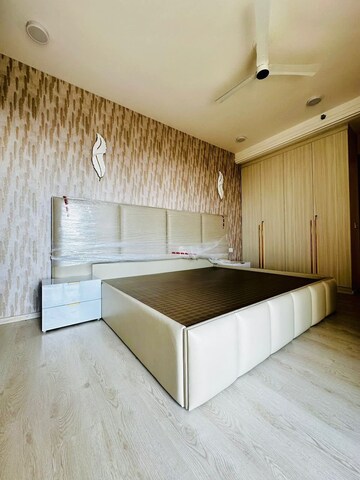 Bedroom in 2 BHK Apartment at M3M Heights, Sector 65 – for Rent
