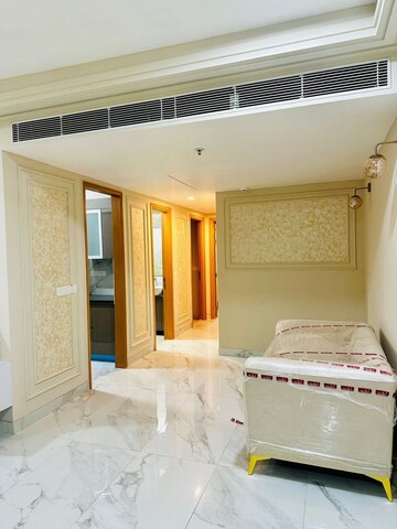 Room in 2 BHK Apartment at M3M Heights, Sector 65 – for Rent