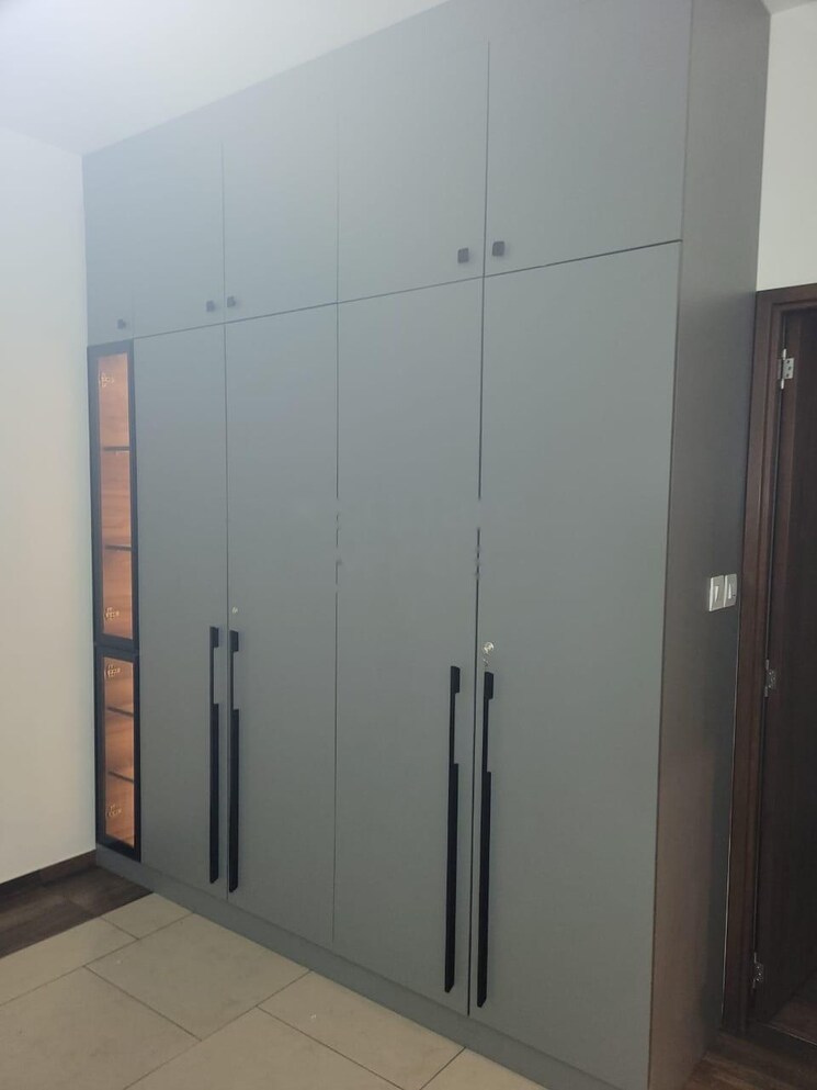 Room, prestige-waterford 3.5 Bedroom 1403 Sq.Ft. Apartment In Whitefield Bangalore 9034266