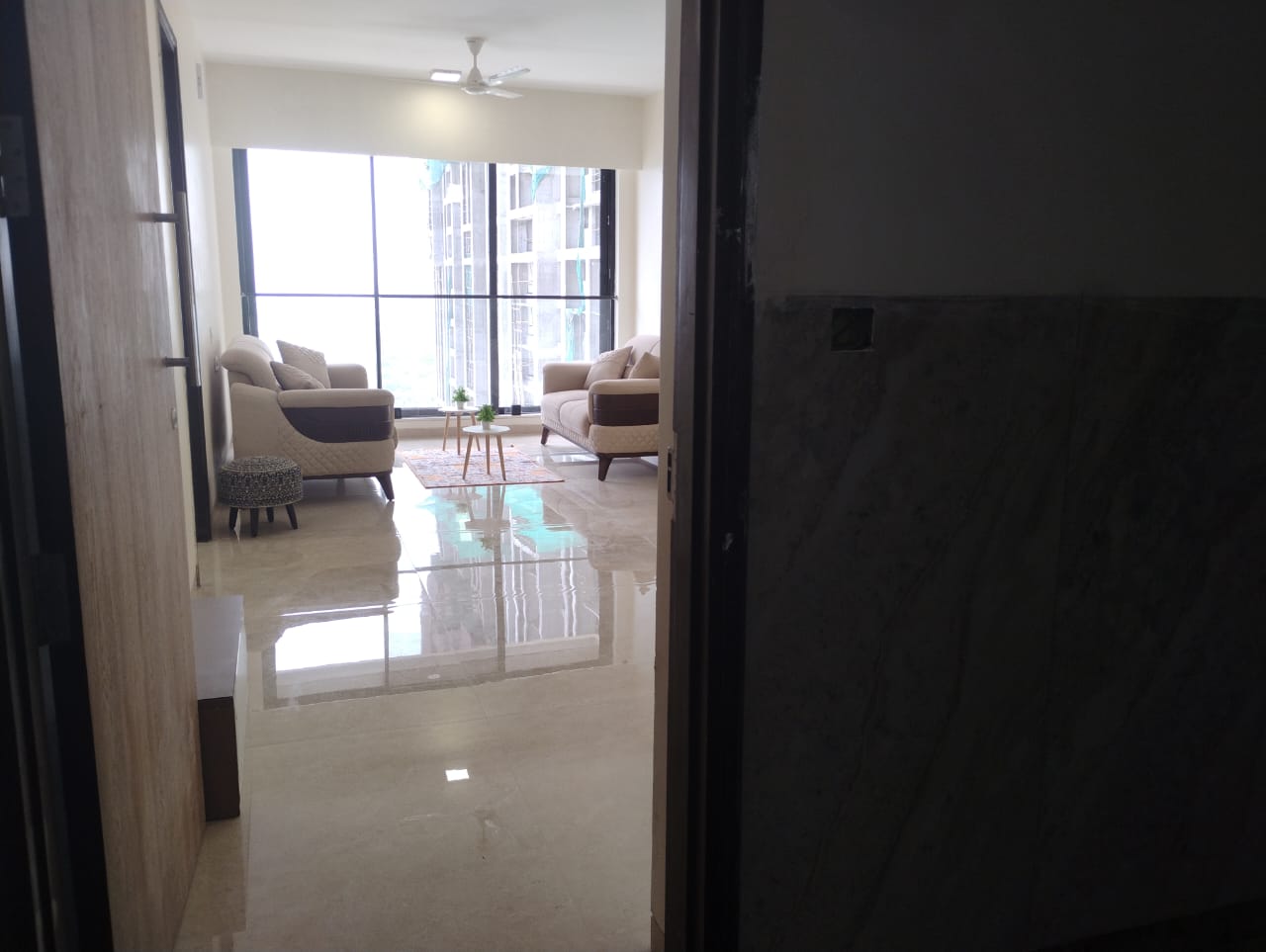 2 BHK + Extra Room Apartment For Sale in Dosti Eastern Bay Phase 2