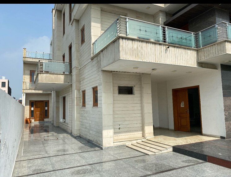 Exterior View, rwa-apartments-sector-122 6+ Bedroom 450 Sq.Mt. Independent House In Sector 122 Noida 9034316