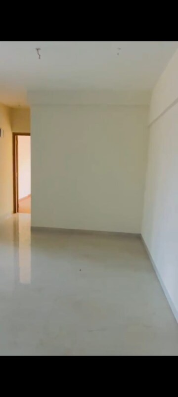 Room in 2 BHK Apartment at 153 Skye, Matunga West – for Sale
