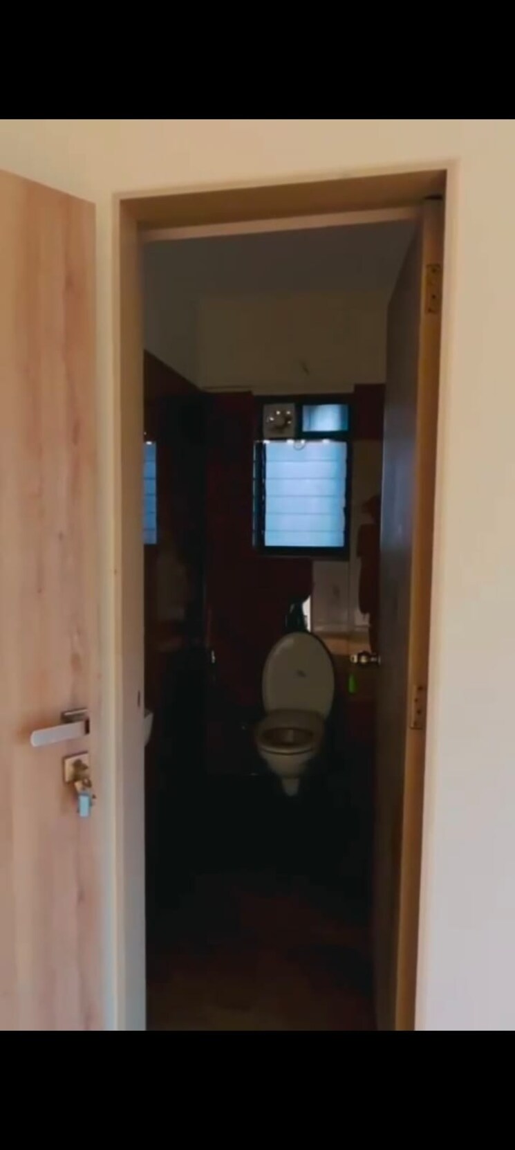 Bathroom, 153-skye 2 Bedroom 599 Sq.Ft. Apartment In Matunga West Mumbai 9034278