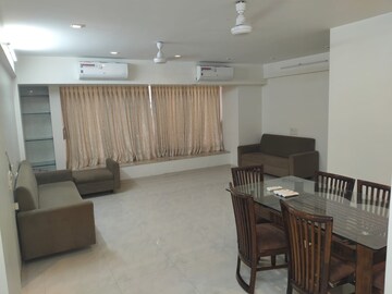 Team Area in 3 BHK Apartment at Sanidhya Apartment, Malabar Hill – for Rent