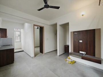 Room in 1 BHK Builder Floor at Haralur Road – for Rent