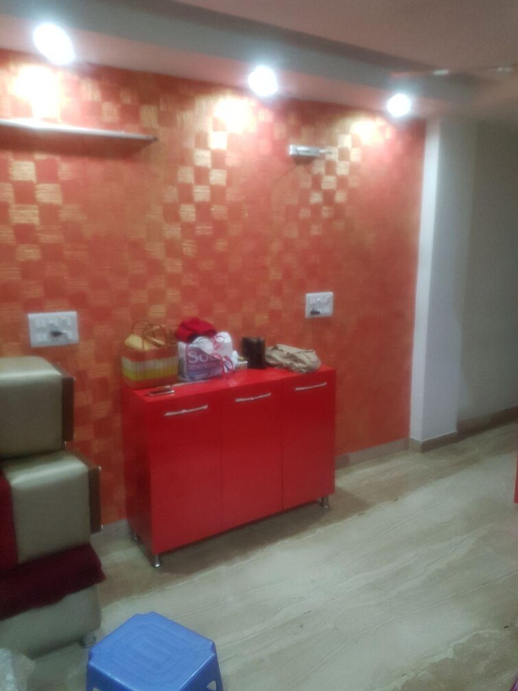 Cover Image, saket 3 Bedroom 1100 Sq.Ft. Builder Floor In Saket Delhi 9034477