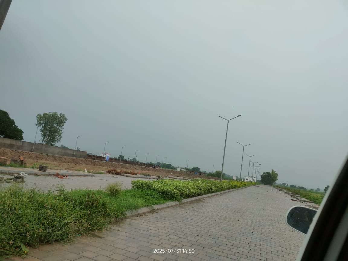 Plot For Sale in Sbp Plot Lalru 