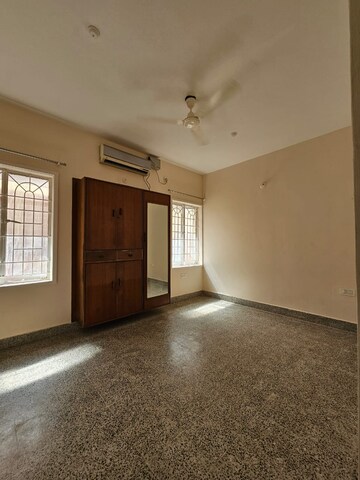 Room in 3 BHK Independent House at Indiranagar – for Rent