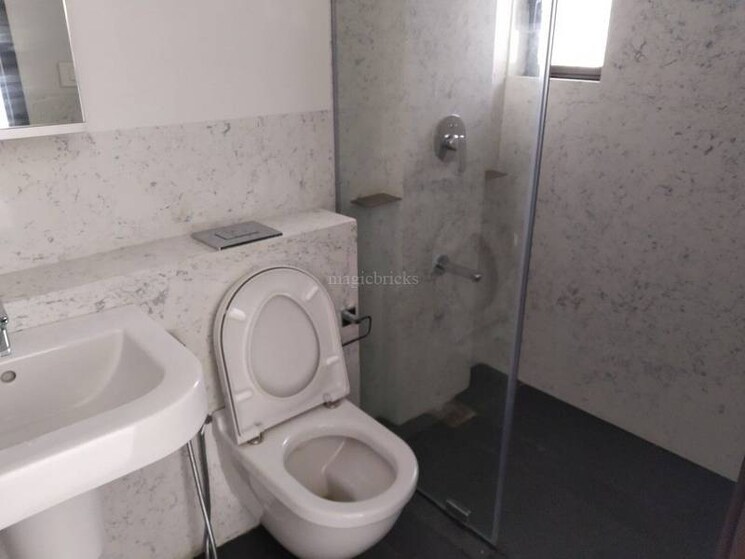 Bathroom, lodha-aura 4 Bedroom 1768 Sq.Ft. Apartment In Wadala Mumbai 9034497