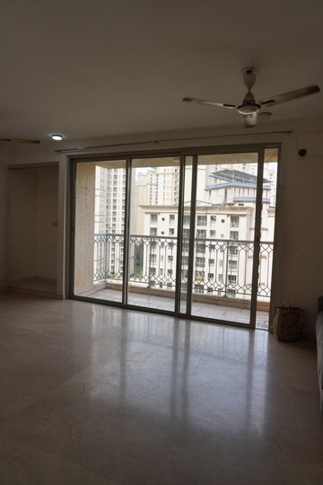 3 BHK Apartment For Rent in Ghodbunder Road