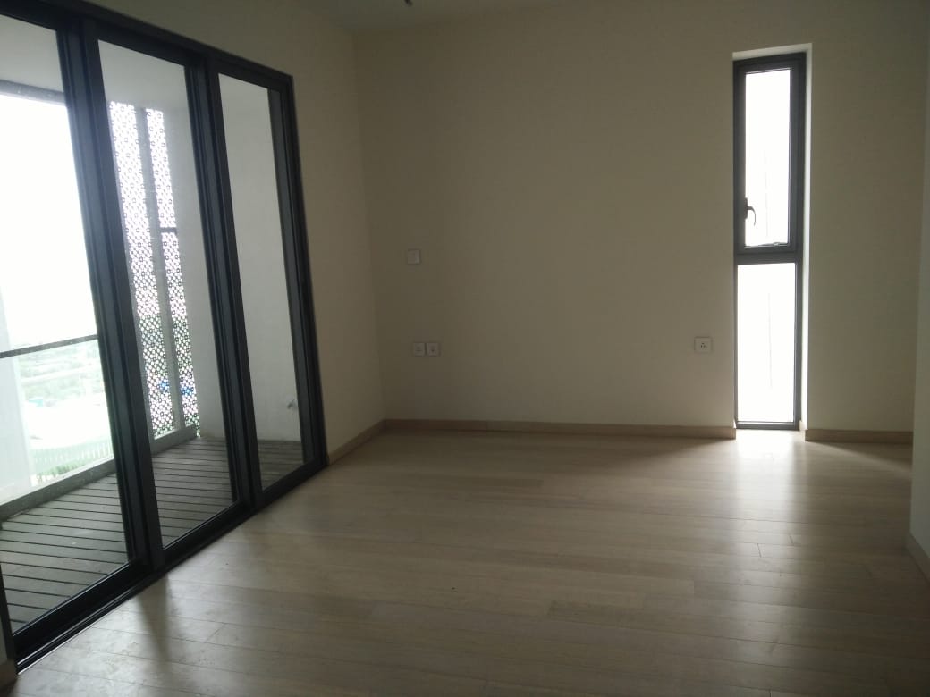 3 BHK + Study Room Apartment For Sale in Lodha Aura