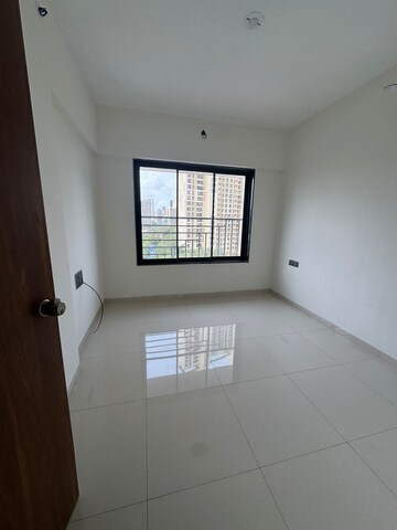 Room in 2 BHK Apartment at Swaroop Marvel Gold, Bhandup West – for Rent