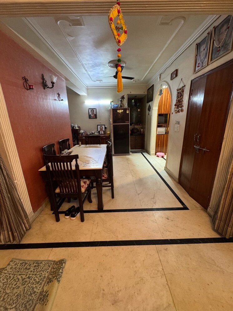 Living Room, sector 5 dwarka 3 Bedroom 1500 Sq.Ft. Apartment In Sector 5 Dwarka Delhi 9034640