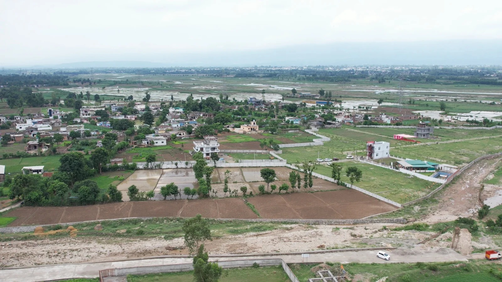 Plot For Sale in Bajrang Vatika