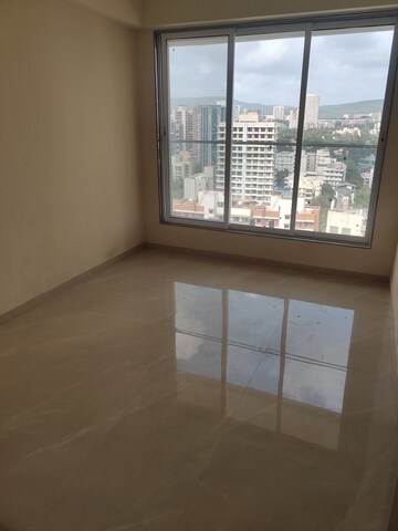 Room in 1 BHK Apartment at Vasundhara Geetanjali Paradise, Malad West – for Rent