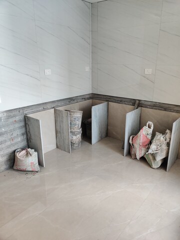 Furnished Amenities in 2 BHK Apartment at Vasundhara Geetanjali Paradise, Malad West – for Rent