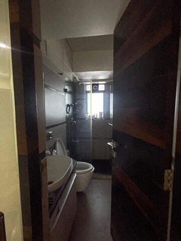 Bathroom in 3 BHK Apartment at Amann Akansha Heights, Worli – for Rent