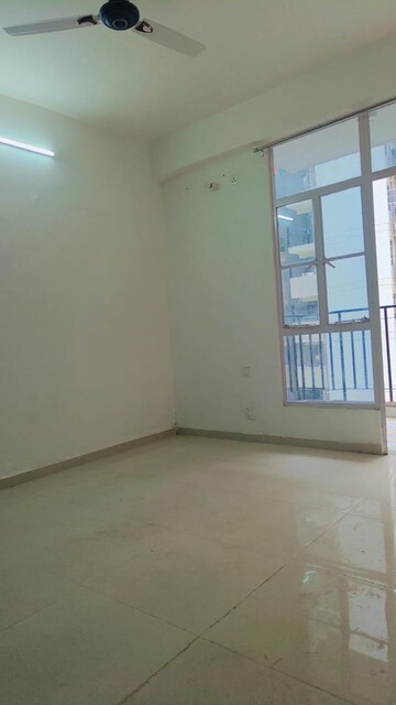 Room in 2 BHK Apartment at Signature Global Solera 2, Sector 107 – for Rent