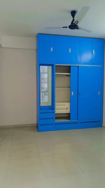 Room in 2 BHK Apartment at Signature Global Solera 2, Sector 107 – for Rent