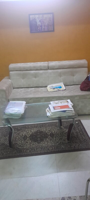 Furnished Amenities in 1 BHK Apartment at Tardeo Court CHS, Tardeo – for Rent