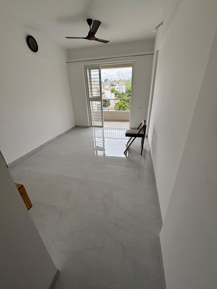 Living Room, varanasi-society 1 Bedroom 550 Sq.Ft. Apartment In Warje Pune 9034718
