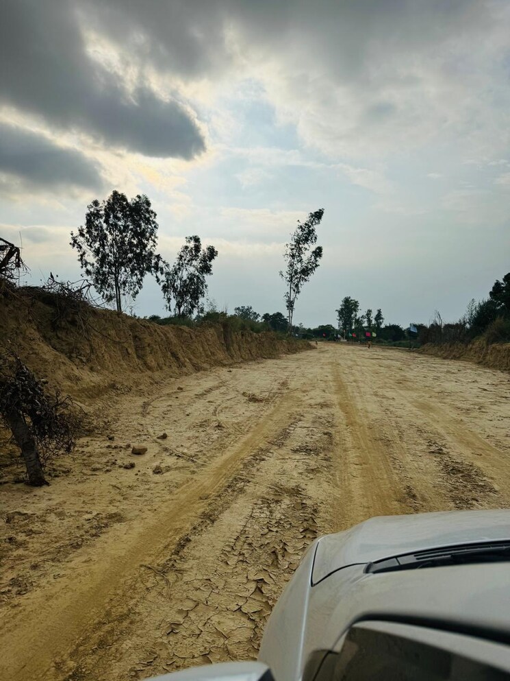 undefined, amethi  2000 Sq.Ft. Plot In Amethi Lucknow 9034771