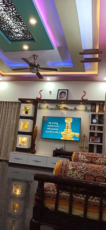 Furnished Amenities in 2 BHK Builder Floor at Ramamurthy Nagar – for Rent