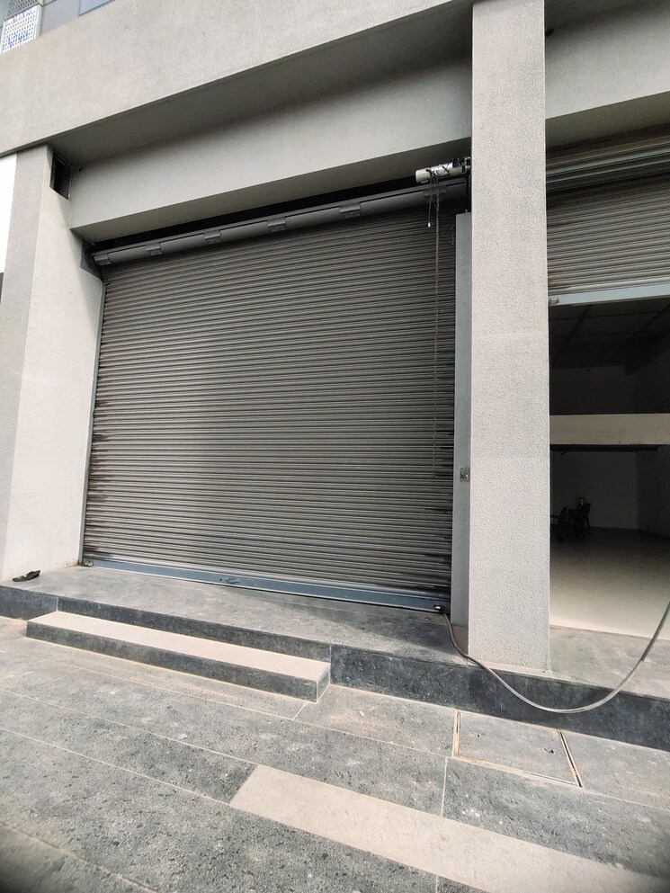 Balcony, tejas-imperial Commercial Showroom 1500 Sq.Ft. In Wakad Pune 9034830